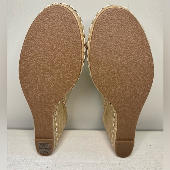 KARL LAGERFELD Paris Carina Slip On Open Toe Wedge Sandals Women’s 9.5 LIKE NEW - Picture 8 of 10